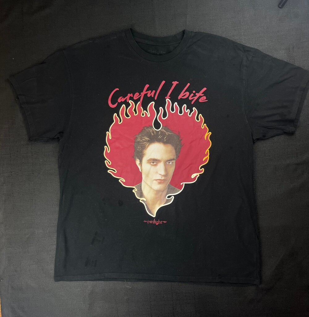 Twilight XL Black Cotton T-Shirt Careful I Bite Graphic Tee